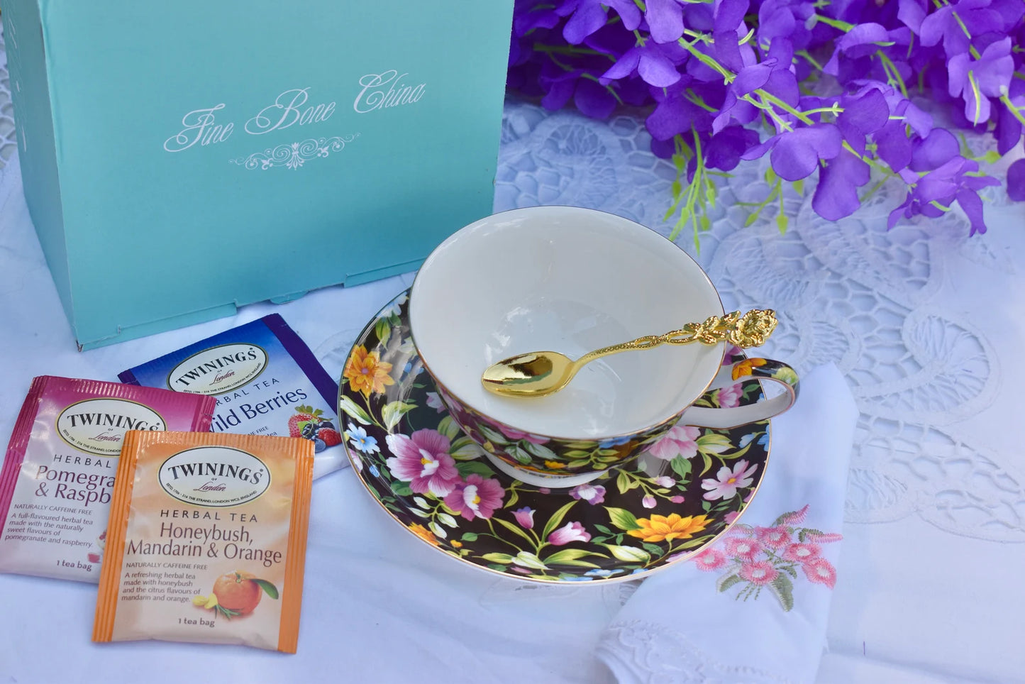 Fiesta Black Flowers Teacup Gift Set