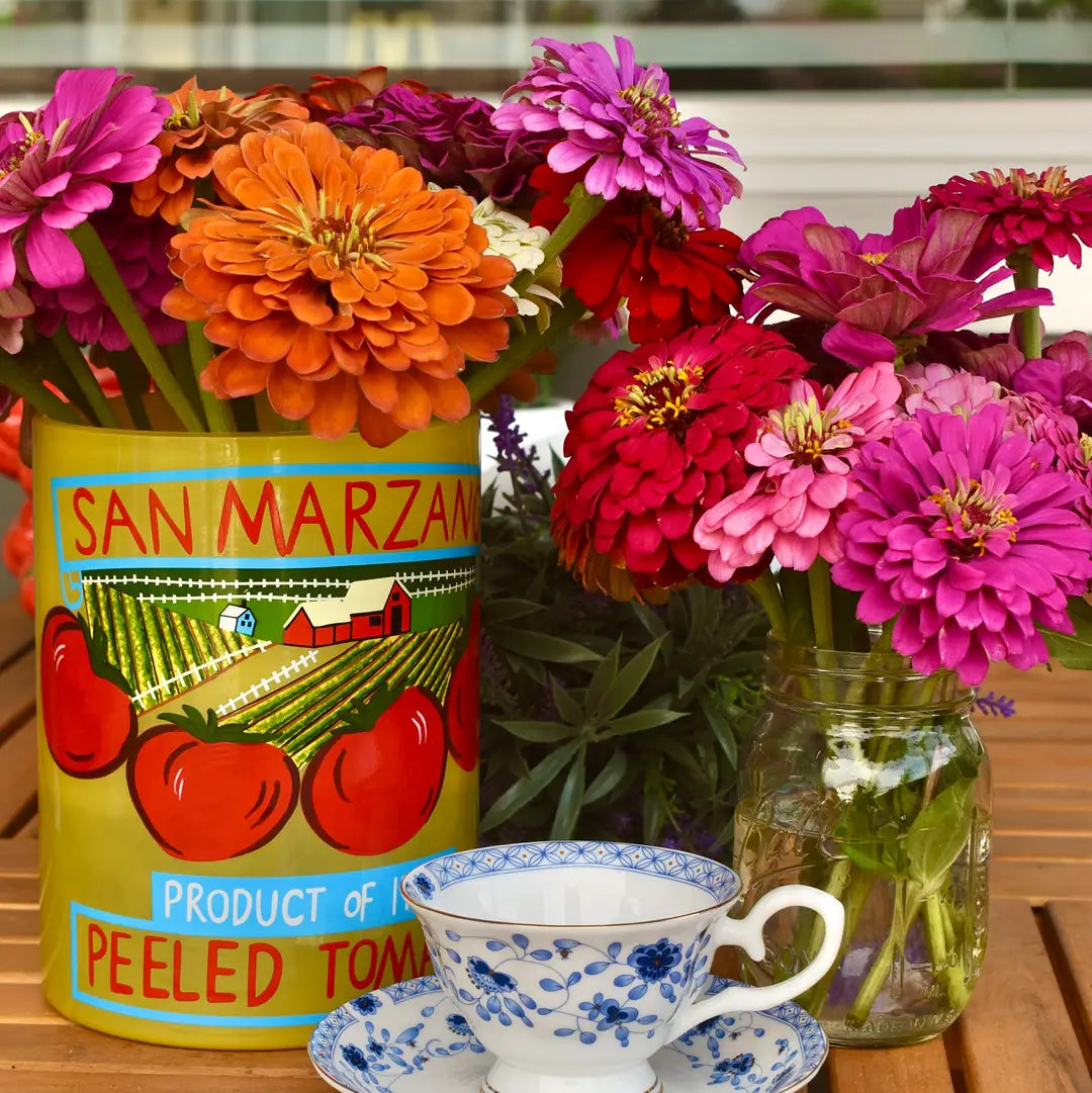 Petite Fleurs Teacup Gift Set