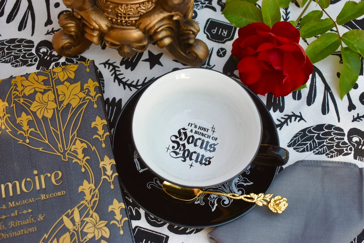 It's Just a Bunch of Hocus Pocus Teacup Gift Set