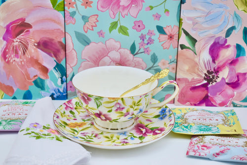 Fiesta White Flowers Teacup Gift Set