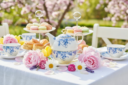 Petite Fleurs Tea for One Gift Set