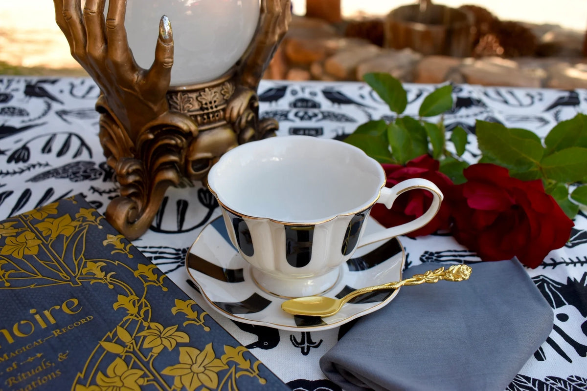 Black and White Divination Teacup Gift Set