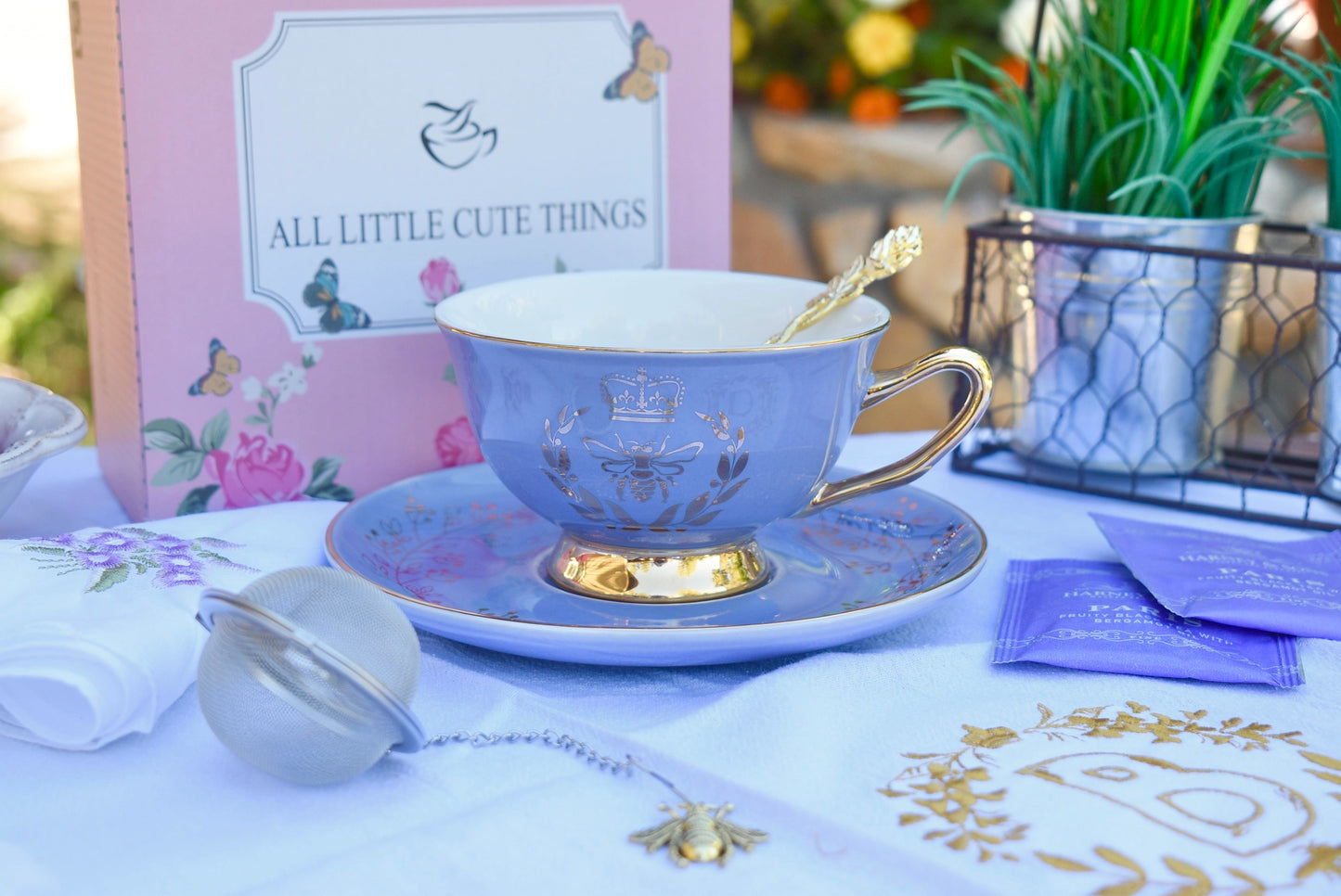 Bridgerton Inspired Wisteria Teacup Gift Set