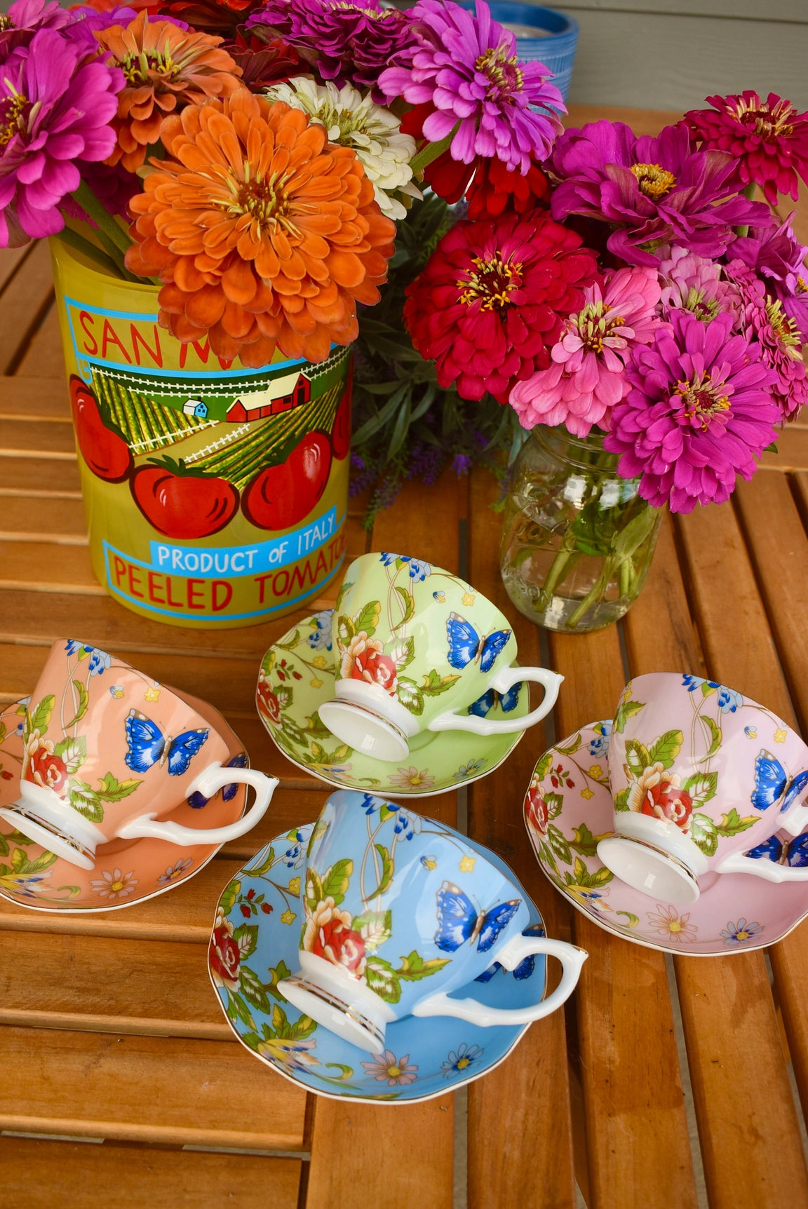Renaissance Garden in Green Teacup Gift Set