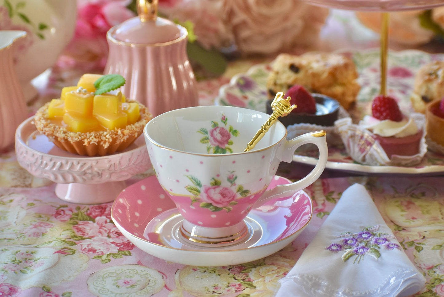 Country Rose Cheeky Pink Teacup Gift Set