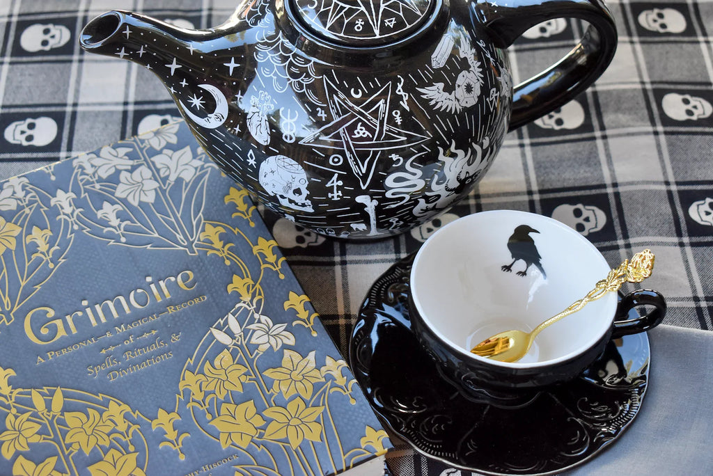 Black Crow Raven Gift Set