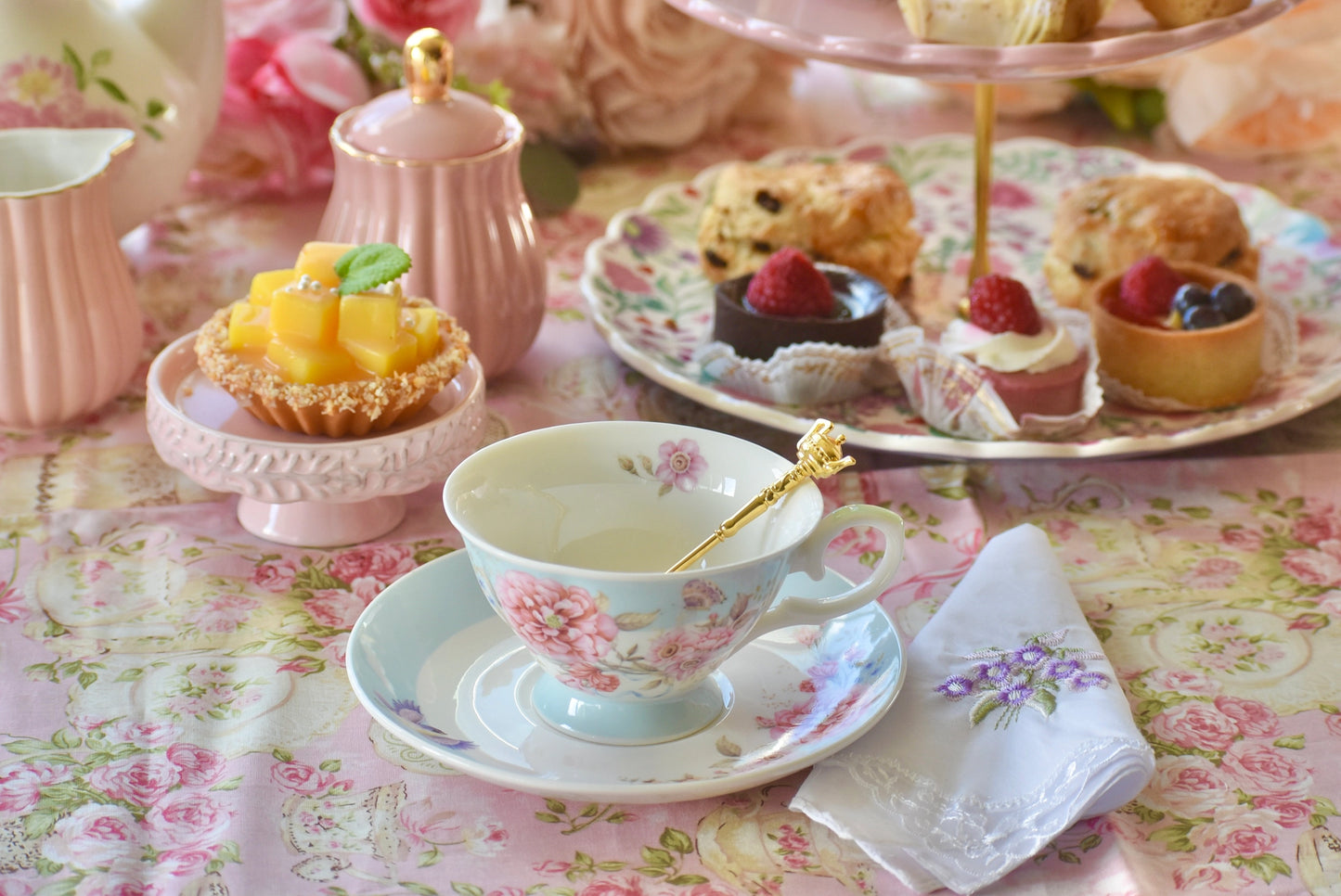 Paris Patisserie in Blue Teacup Gift Set