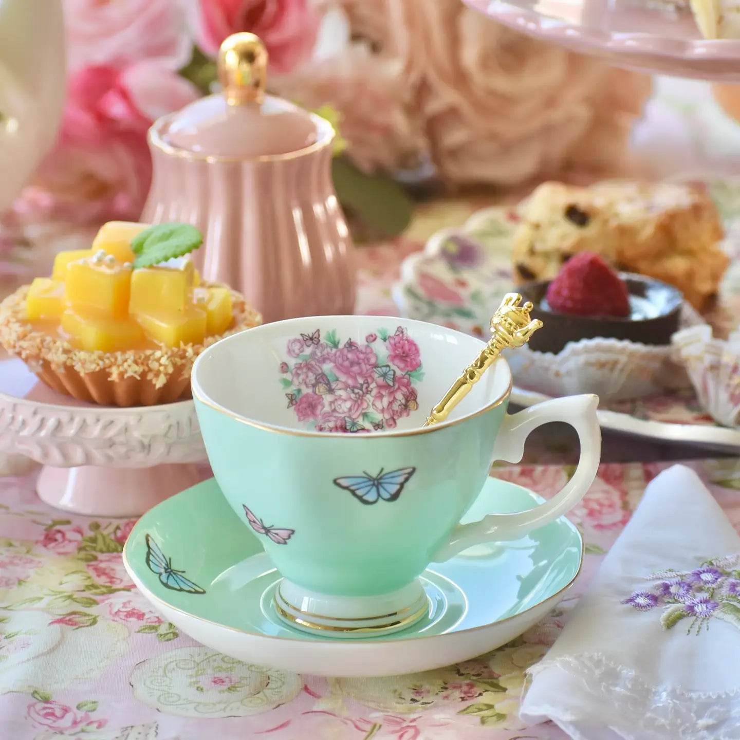 Peony Flowers on Green Teacup Gift Set