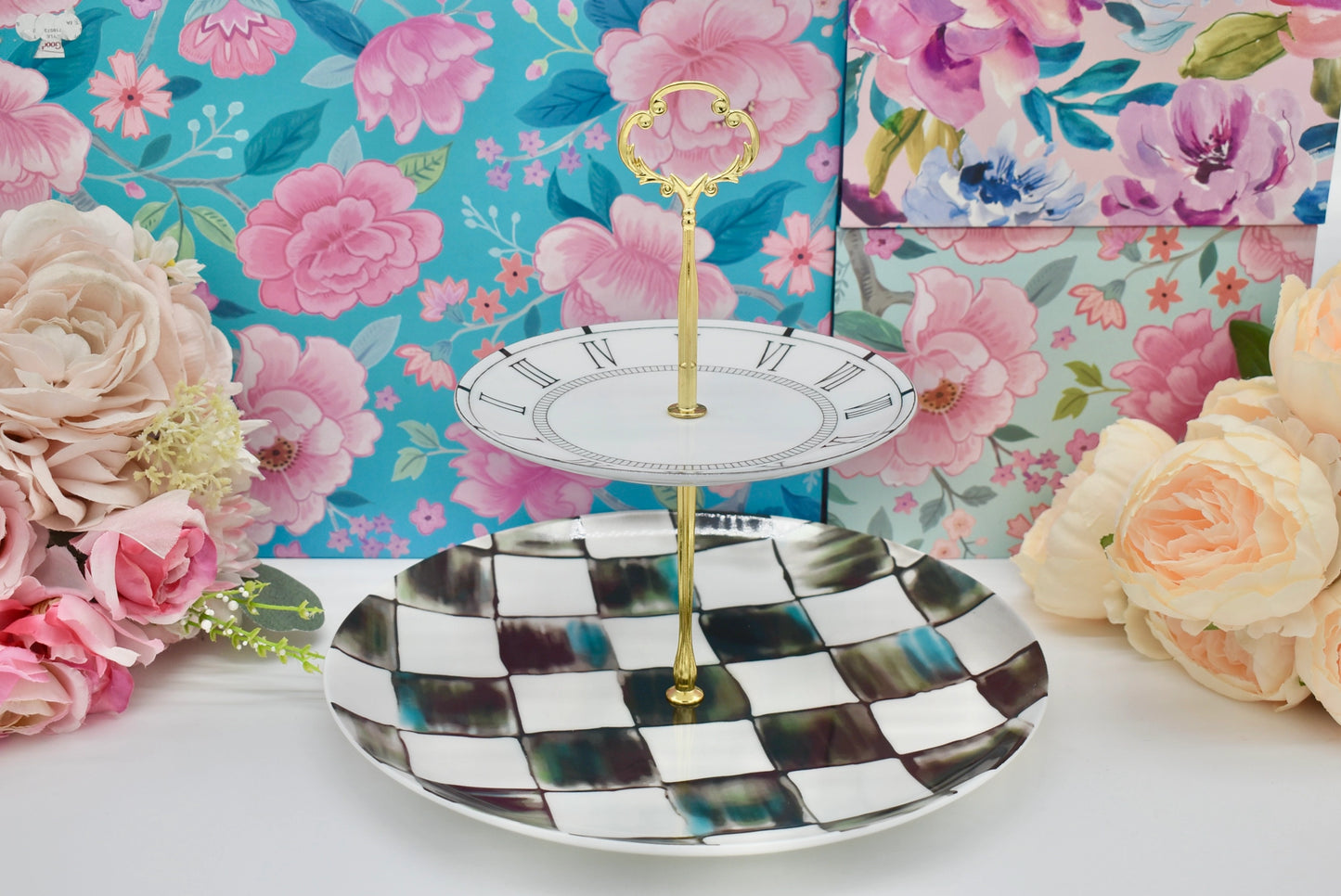 Alice in Wonderland Cake Stand