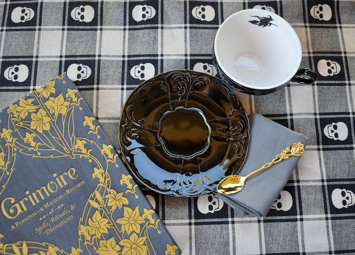Flying Witch Teacup Gift Set