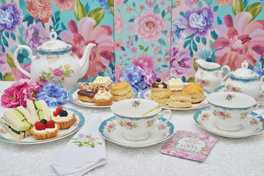 Victorian Lady in Blue Teacup Gift Set