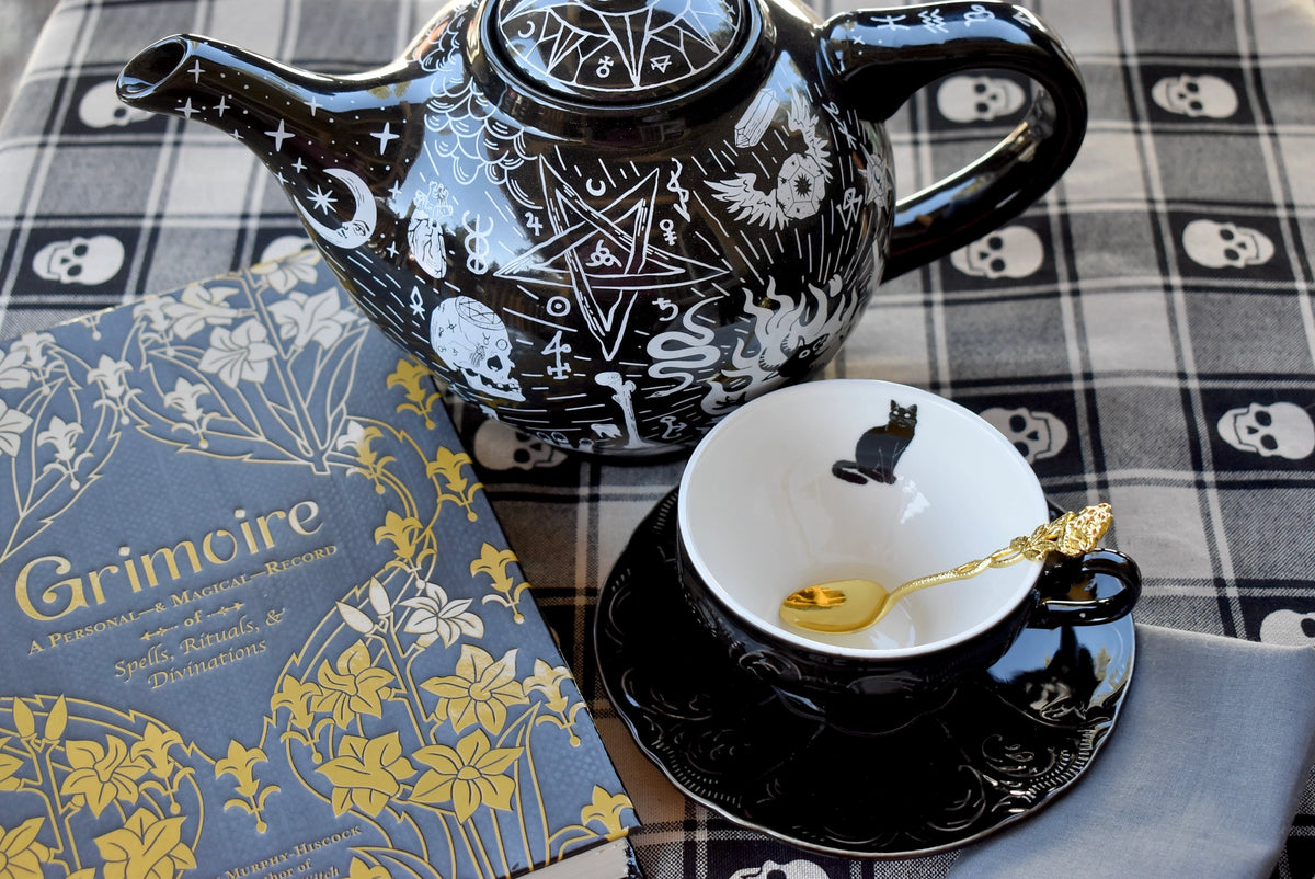 Black Cat Teacup Gift Set
