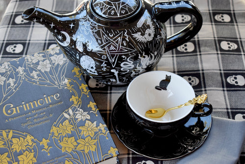 Black Cat Teacup Gift Set