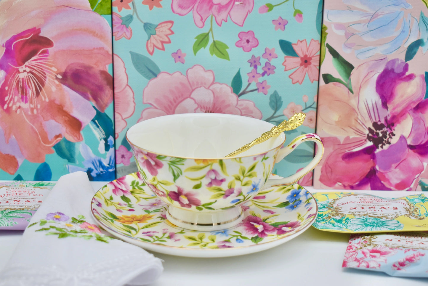 Fiesta White Flowers Teacup Gift Set