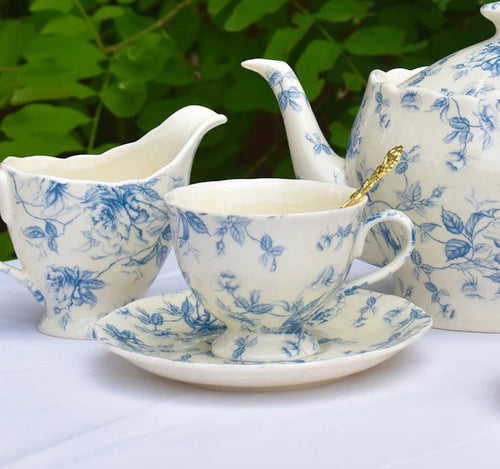 Toile Blue and White Teacup Gift Set