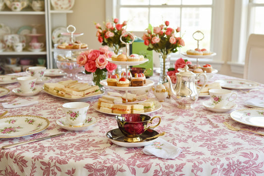 Regency Roses on Black Teacup Gift Set