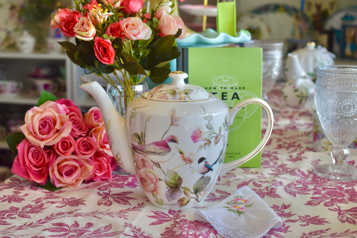 Magnolia Birds Teapot