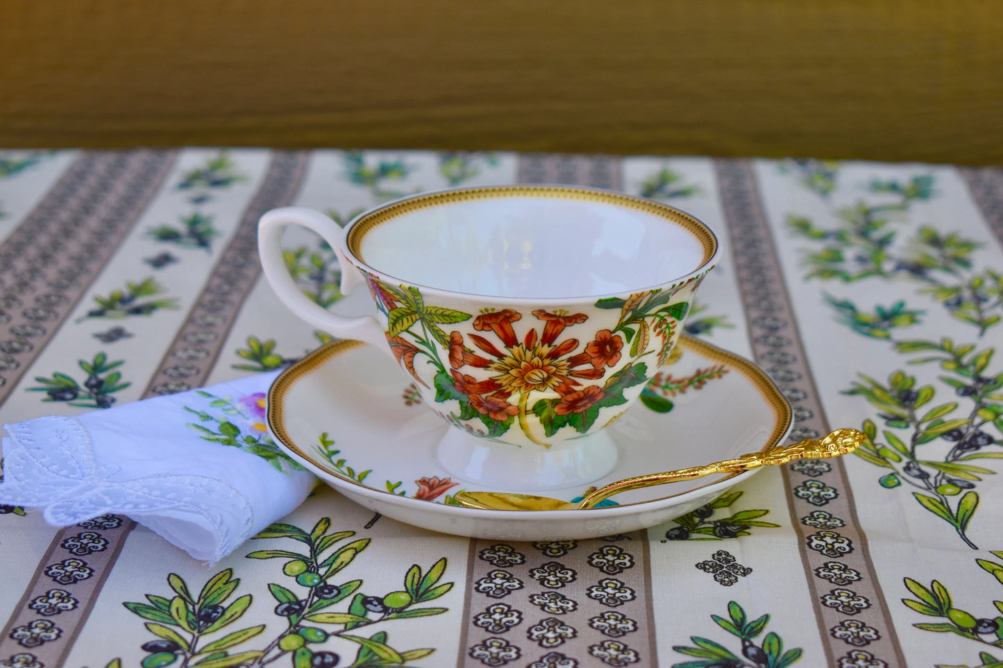 Daylily Orange Flower Teacup Gift Set