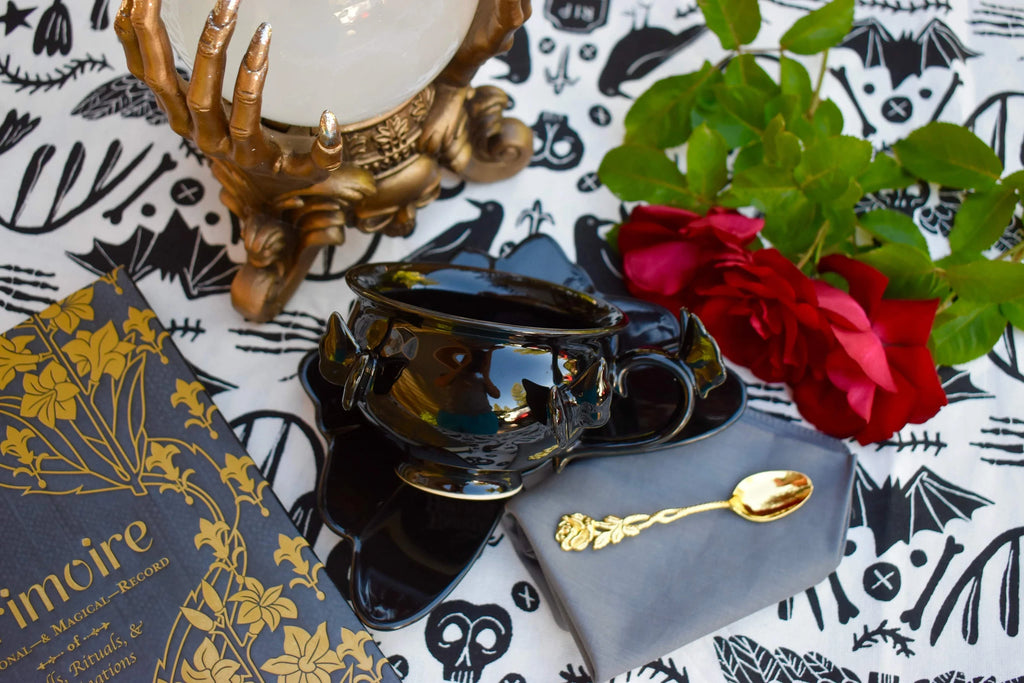 Black Butterflies Teacup Gift Set