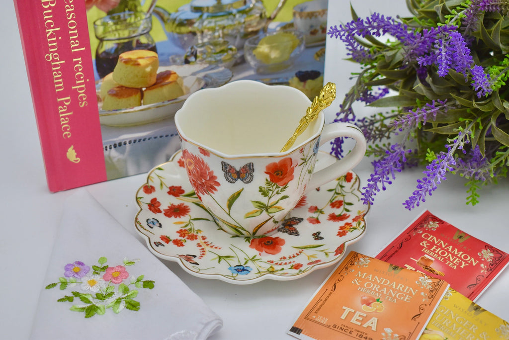 Poppy Flowers and Wildflowers Teacup Gift Set