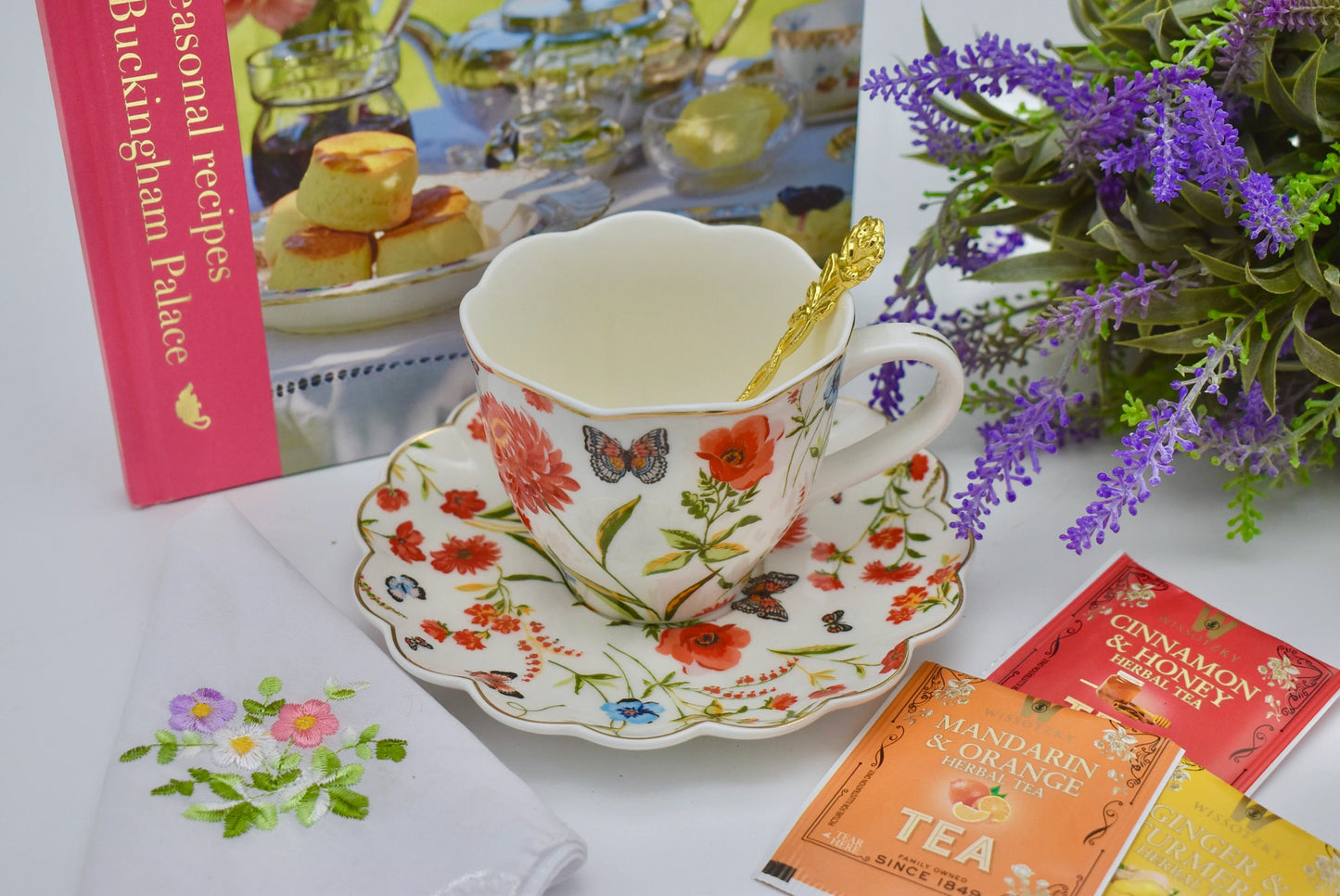 Poppy Flowers and Wildflowers Teacup Gift Set