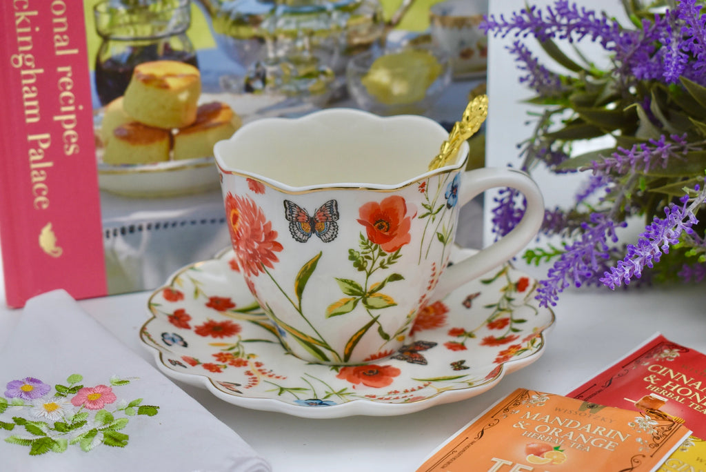 Poppy Flowers and Wildflowers Teacup Gift Set