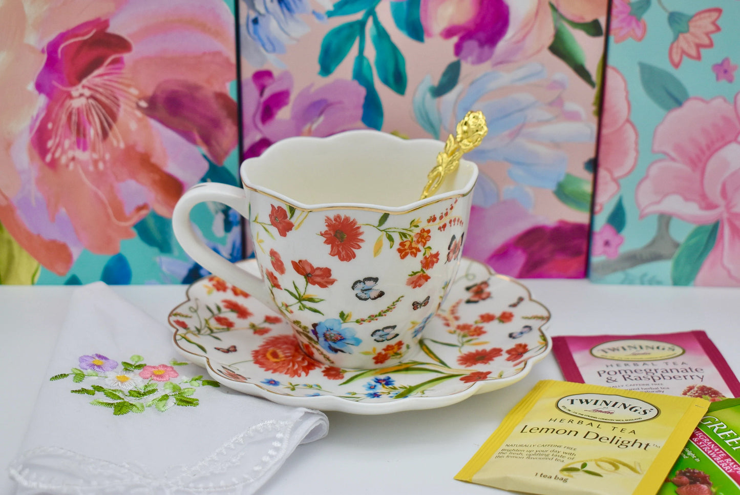 Poppy Flowers and Wildflowers Teacup Gift Set