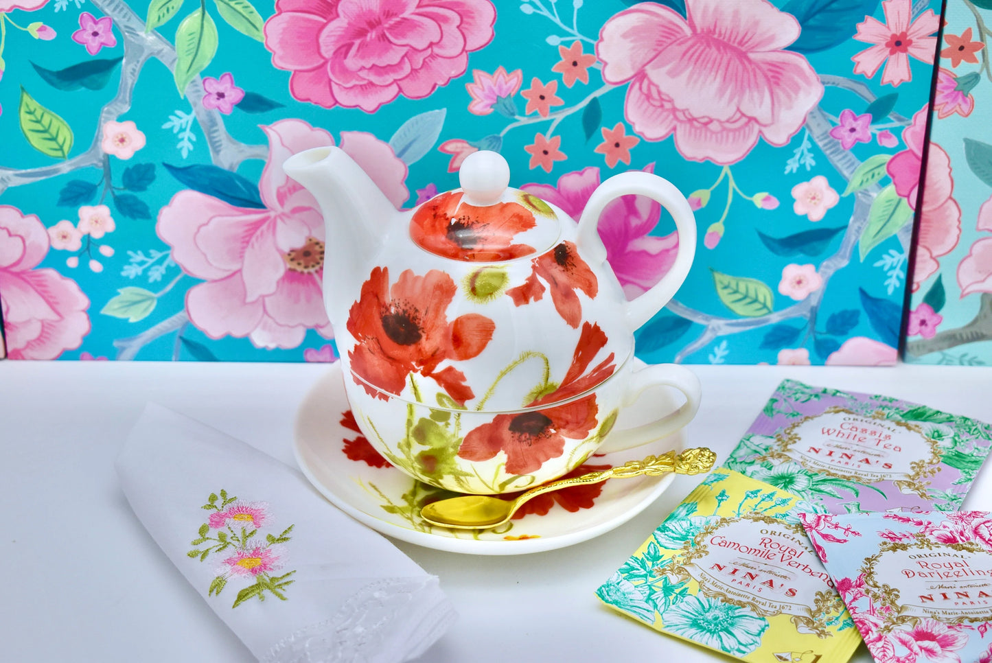 Blooming Poppies Tea for One Gift Set